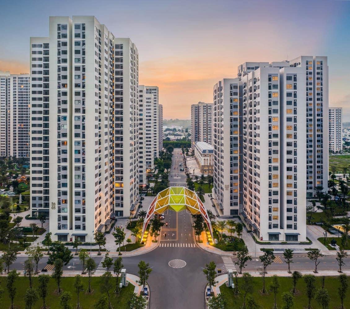 toan-canh-khu-do-thi-vinhomes-grand-park-quan-9-ve-dem204-1
