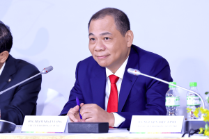 ty phu pham nhat vuong lap vinenergo holding gan 80000 ty dong